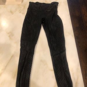 🖤SPANX🖤 Faux Leather Moto Legging
